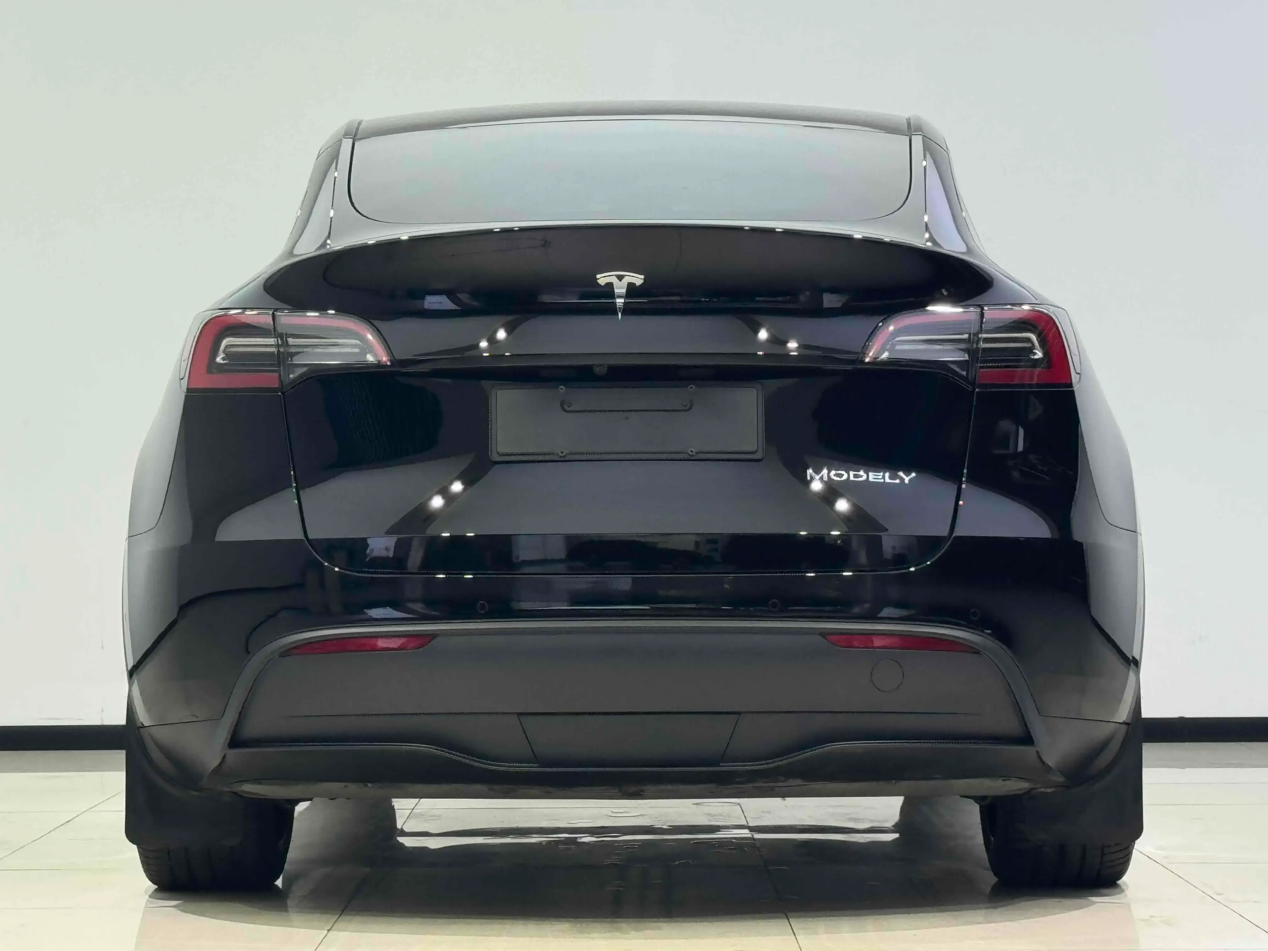 2022 TESLA MODEL thumbnail 4