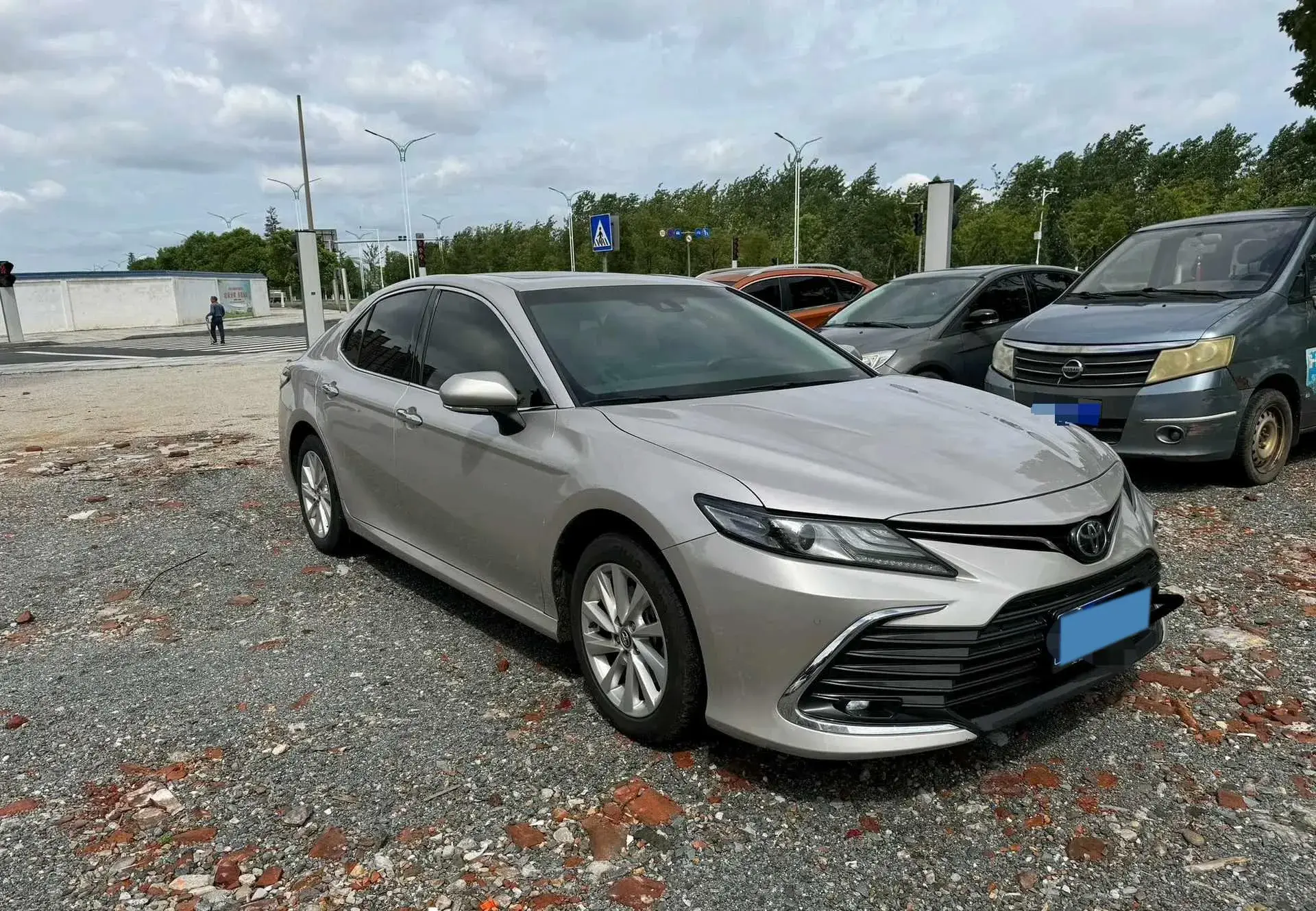 2021 TOYOTA CAMRY thumbnail 3