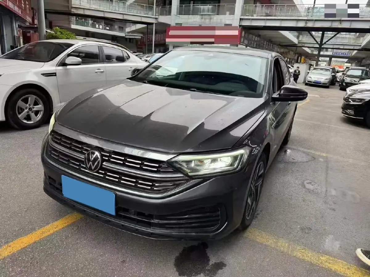 2023 Volkswagen Sagitar 1.5T 160HP L4 7DCT