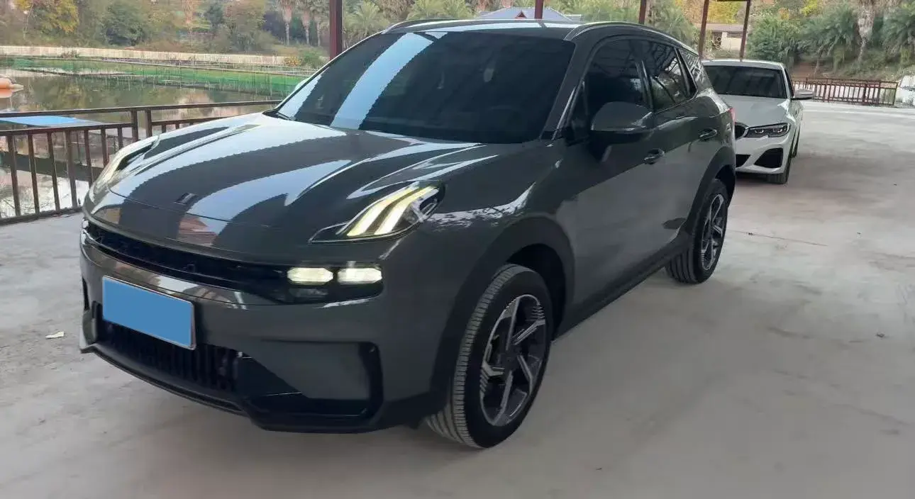 2023 LYNK&CO 06 1.5T 181HP L4 7DCT