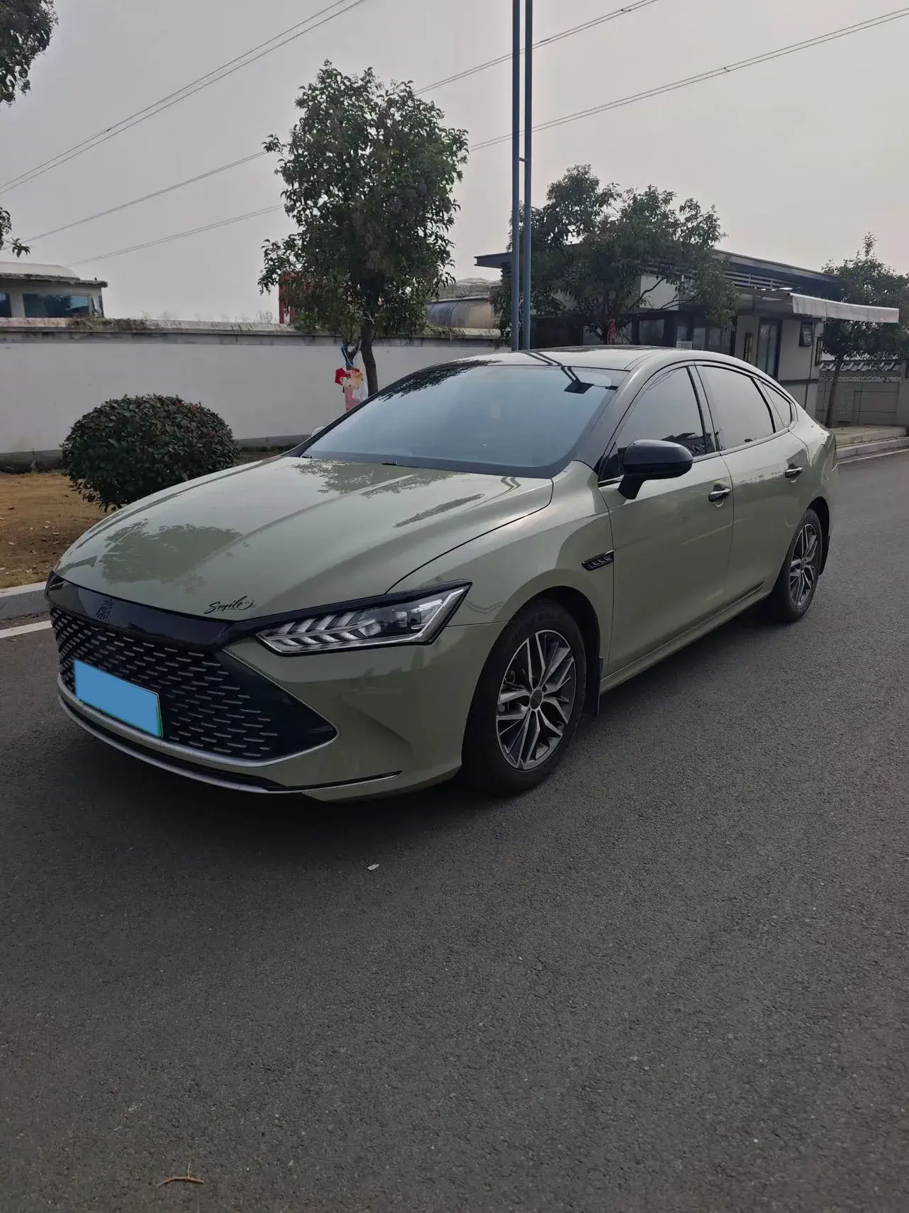 2021 BYD QIN view 1