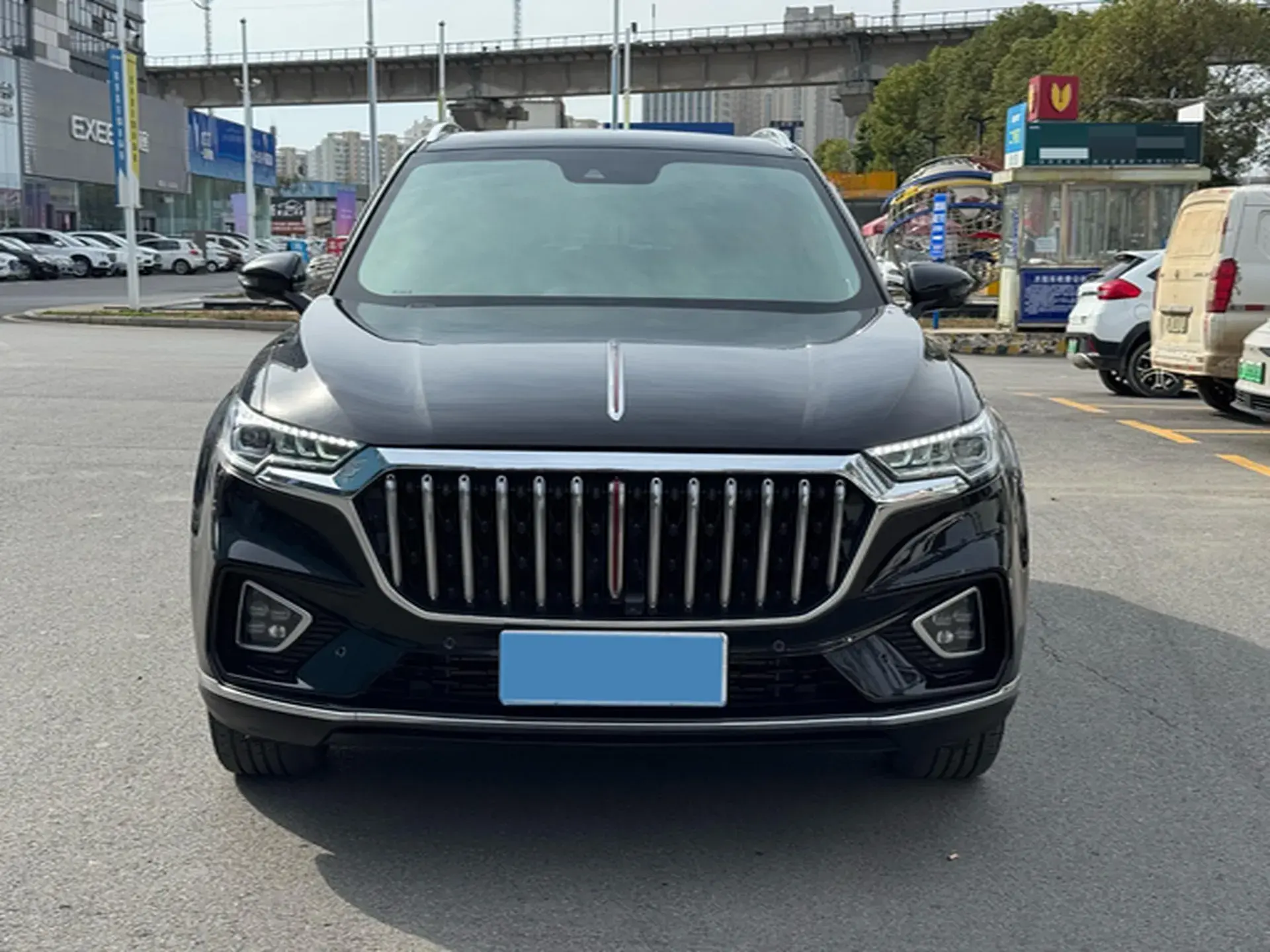 2022 HONGQI HS5 thumbnail 2
