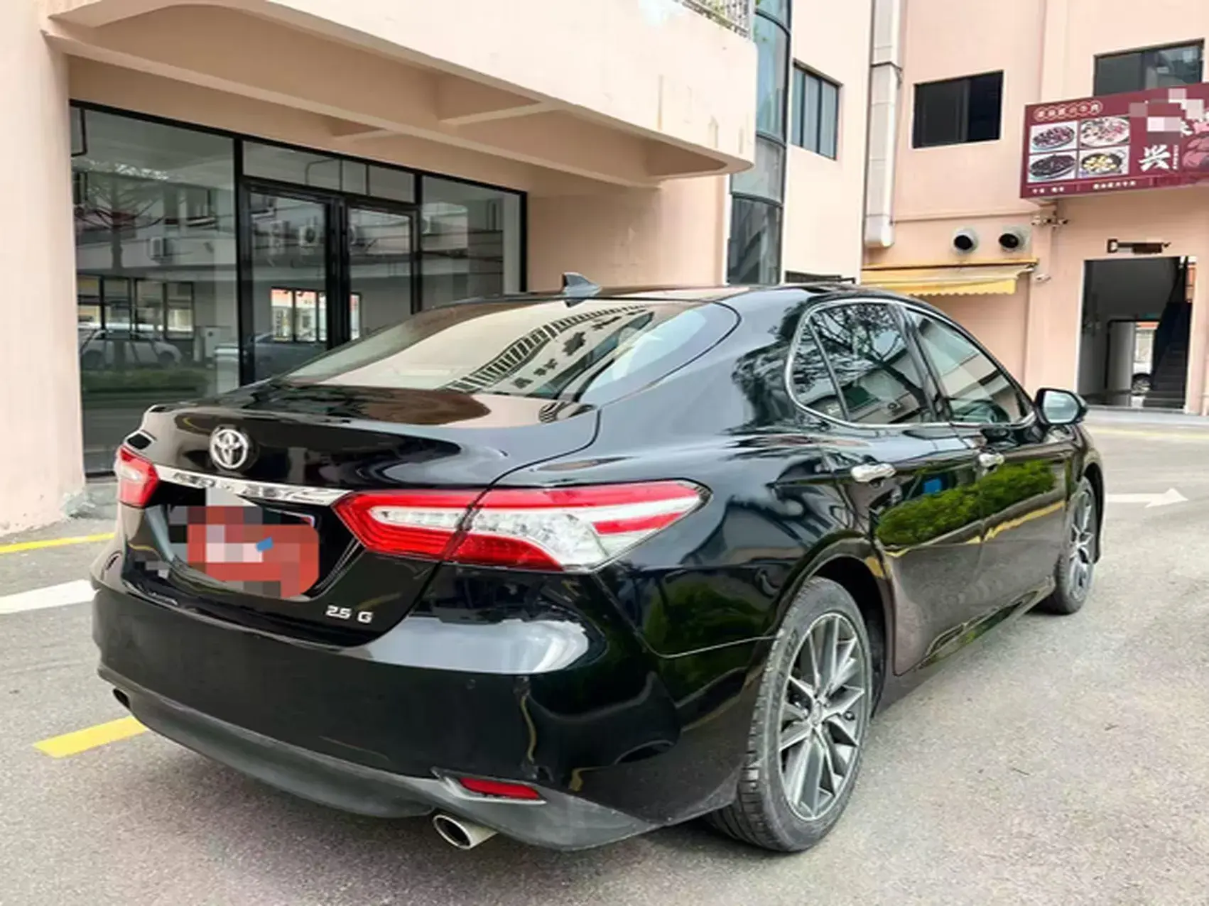 2021 TOYOTA CAMRY thumbnail 3