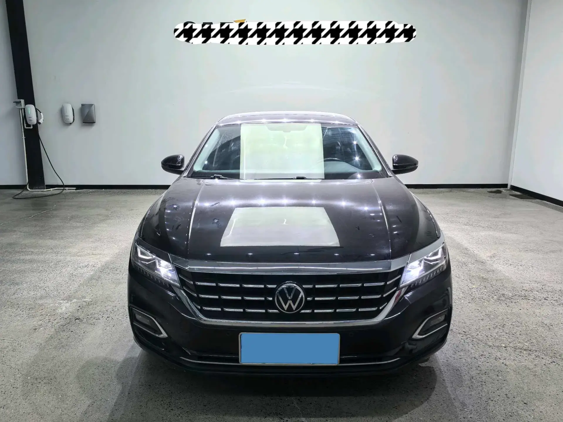 2021 VOLKSWAGEN PASSAT thumbnail 2