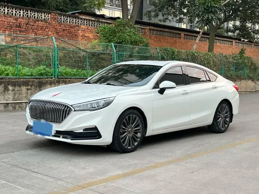2019 HONGQI H5 view 1
