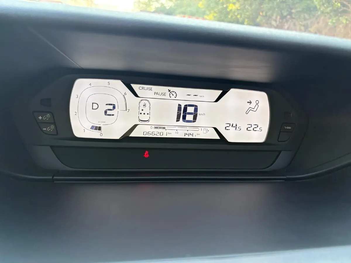 2015 Citroen C4 Picasso 1.6T 165HP L4 6AT,autocango,china used car exporter,china ev exporter,chinese used car exporter,chinese used ev exporter