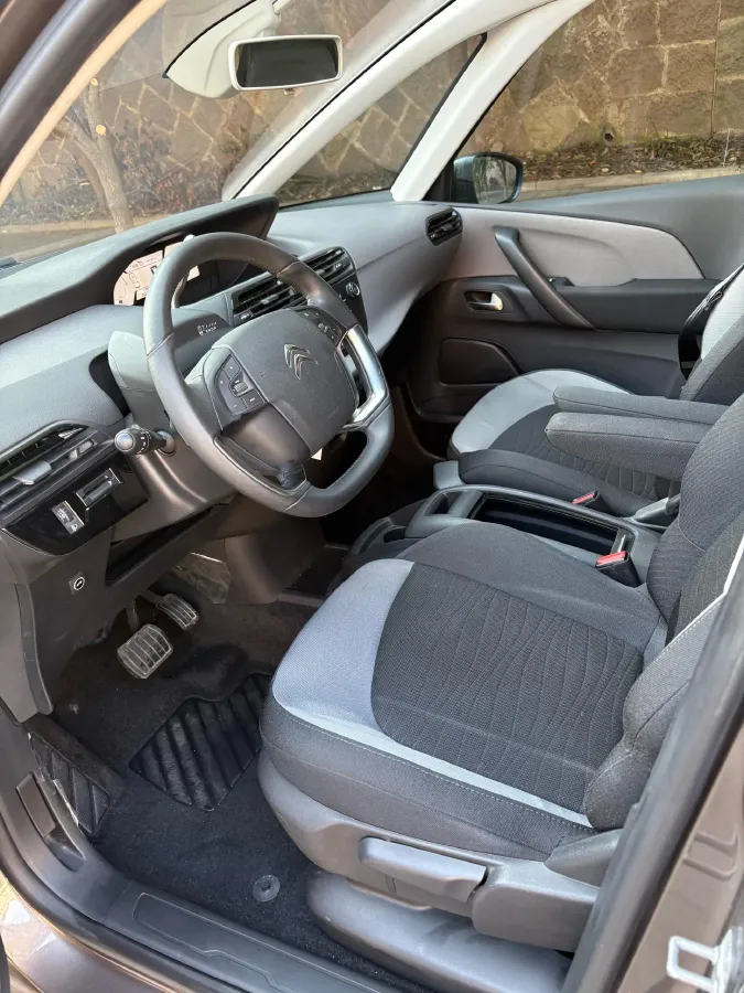 2015 Citroen C4 Picasso 1.6T 165HP L4 6AT,autocango,china used car exporter,china ev exporter,chinese used car exporter,chinese used ev exporter