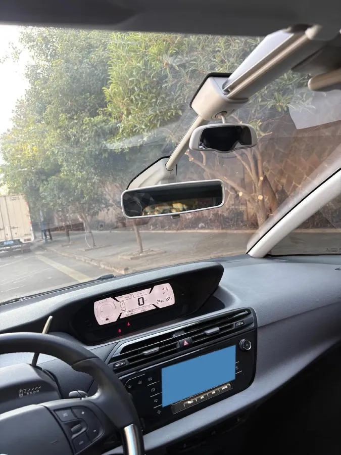 2015 Citroen C4 Picasso 1.6T 165HP L4 6AT,autocango,china used car exporter,china ev exporter,chinese used car exporter,chinese used ev exporter