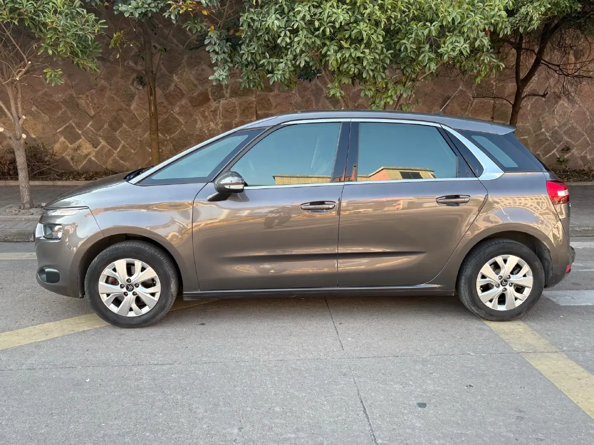 2015 Citroen C4 Picasso 1.6T 165HP L4 6AT,autocango,china used car exporter,china ev exporter,chinese used car exporter,chinese used ev exporter