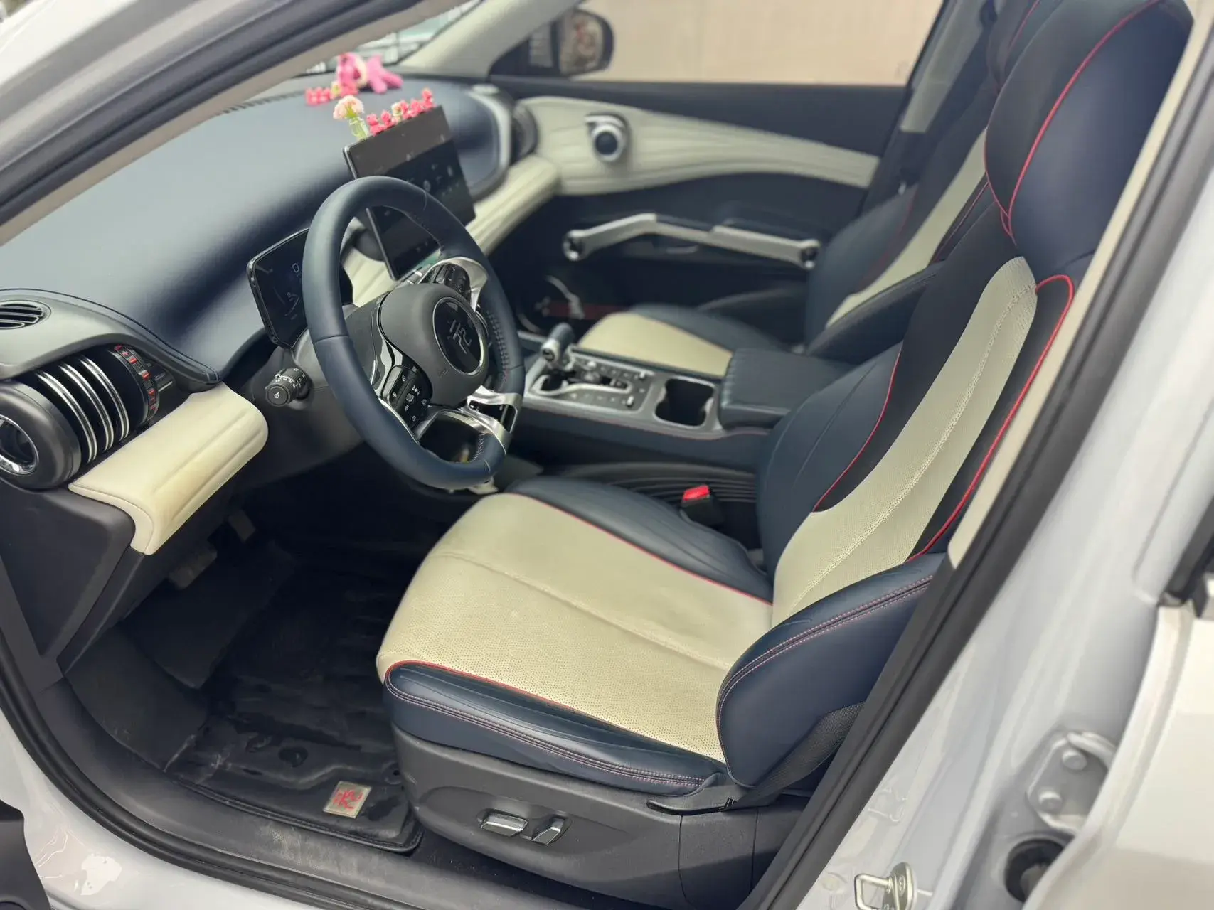 2022 BYD YUAN thumbnail 4