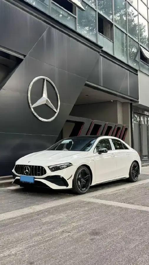 2024 Mercedes-Benz A AMG 2.0T 306HP L4 8DCT