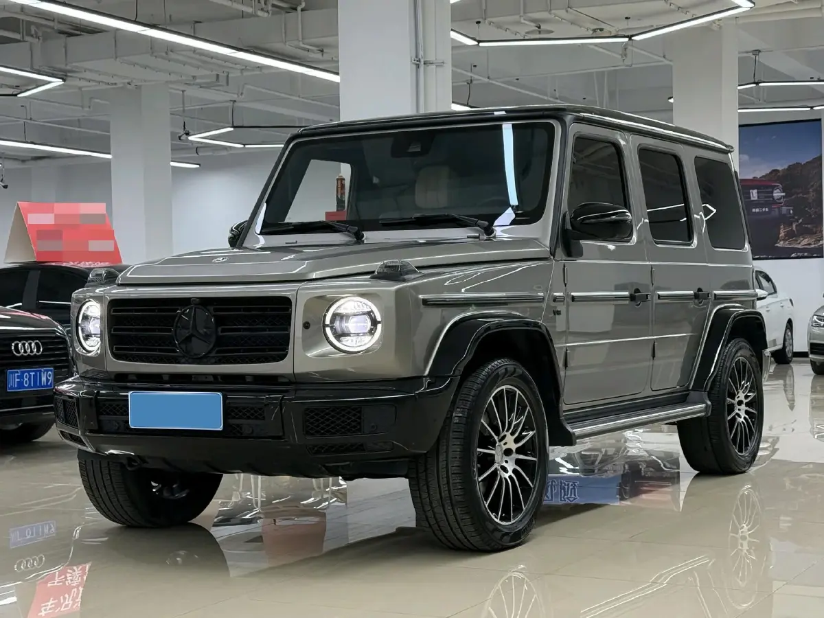 2019 Mercedes-Benz G Class 4.0T 421HP V8 9AT