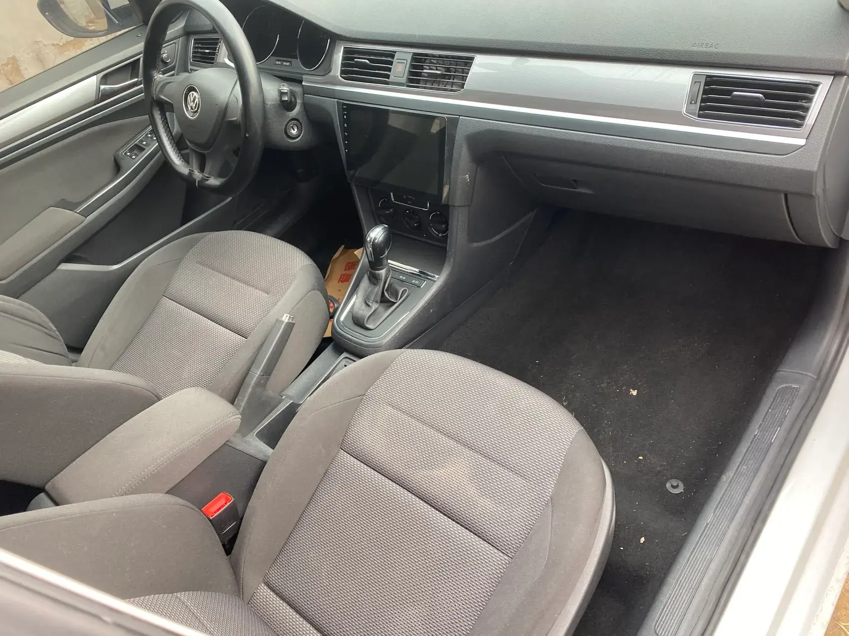 2019 VOLKSWAGEN BORA thumbnail 3