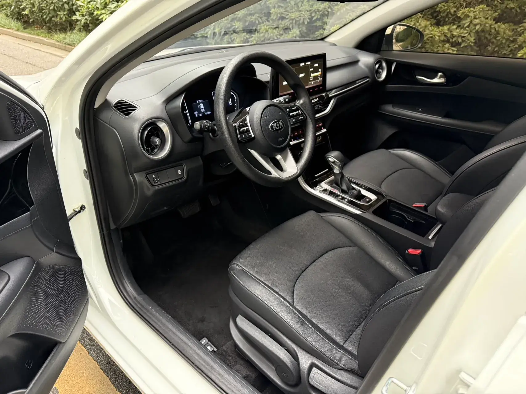 2019 KIA K3 thumbnail 4