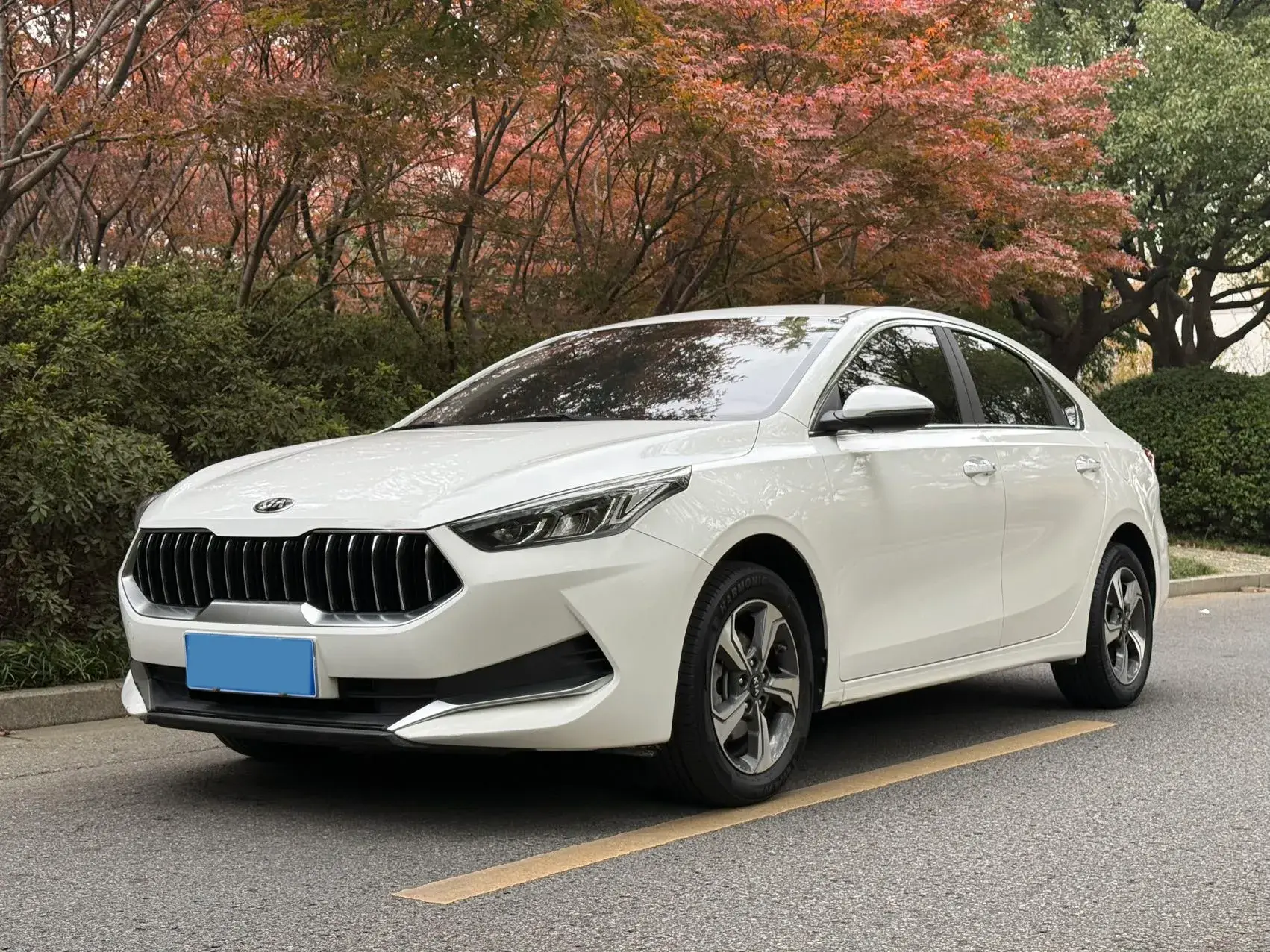 2019 KIA K3 view 1
