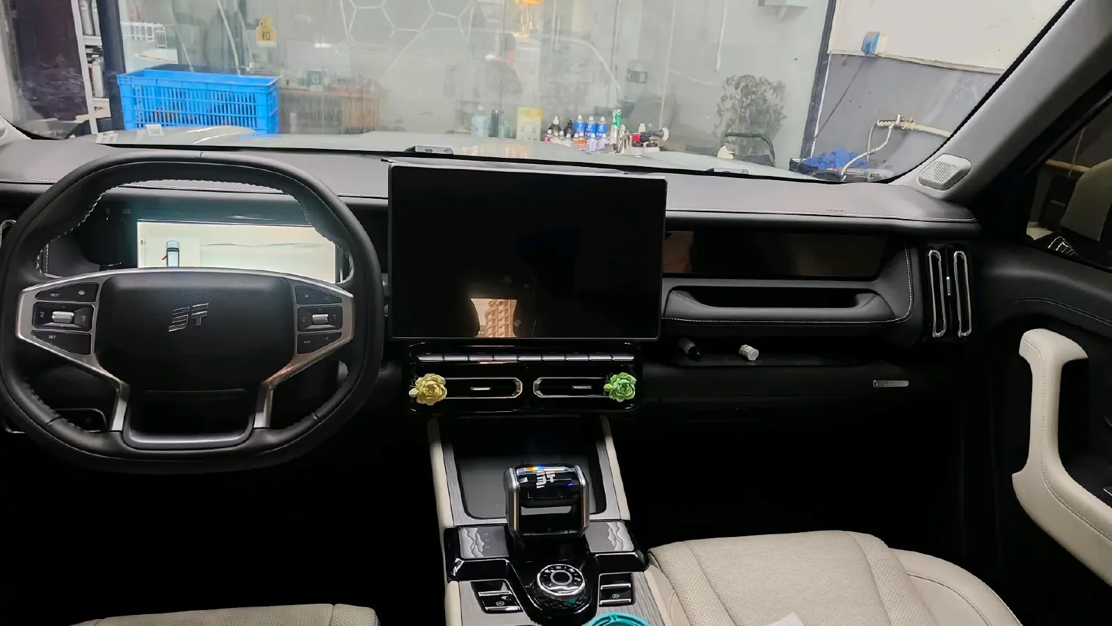 2025 Jetour ShanHai T1 1.5T 156HP L4 1DHT PHEV,autocango,china used car exporter,china ev exporter,chinese used car exporter,chinese used ev exporter