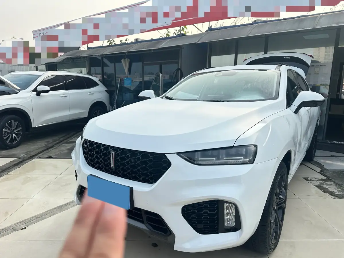 2017 Zotye T700 2.0T 190HP L4 8AT