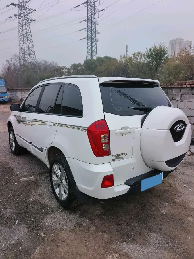 2020 Chery Tiggo 3 1.5L 116HP L4 5MT,autocango,china used car exporter,china ev exporter,chinese used car exporter,chinese used ev exporter