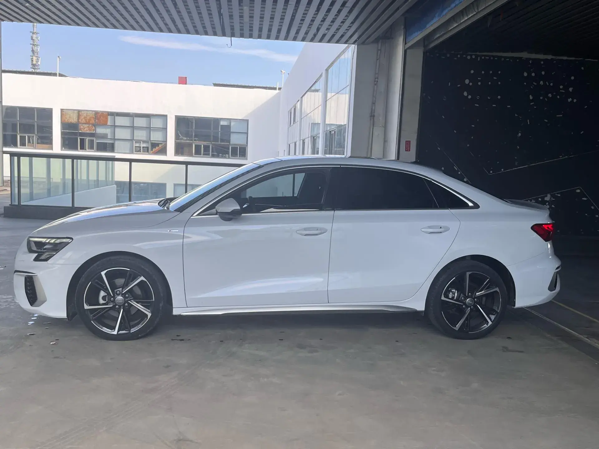 2021 AUDI A3 thumbnail 3