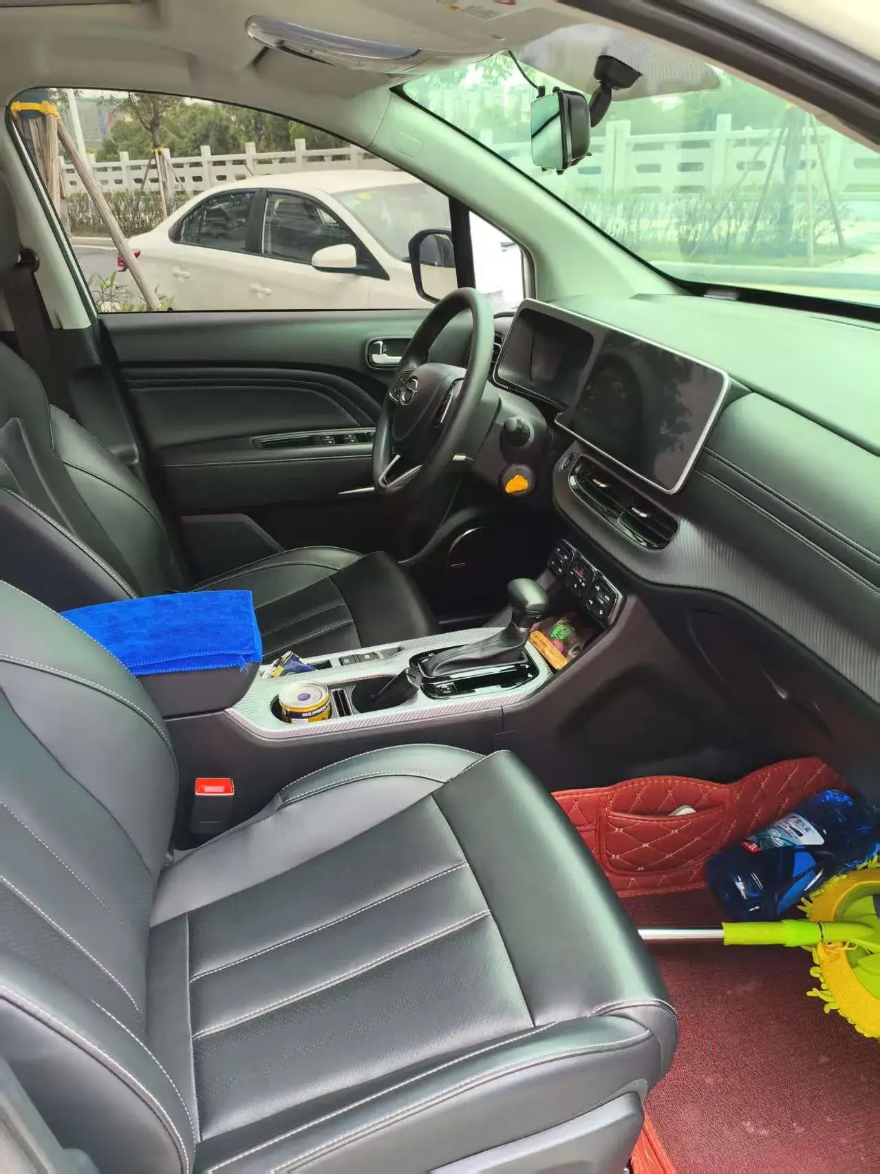 2021 GAC TRUMPCHI thumbnail 3