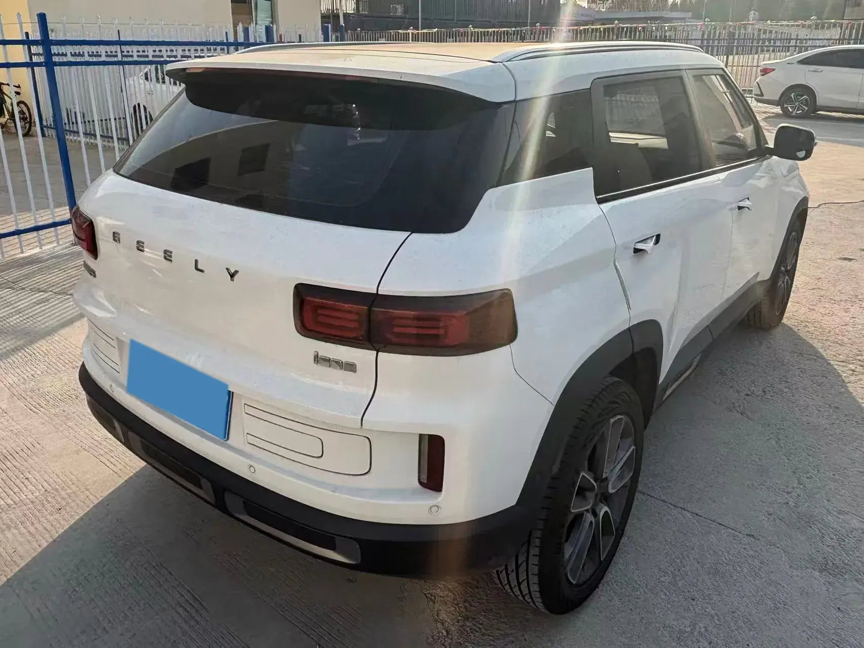 2020 GEELY ICON thumbnail 4