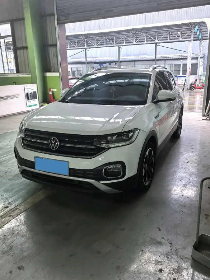 2021 Volkswagen Tacqua 1.5L 113HP L4 6AT
