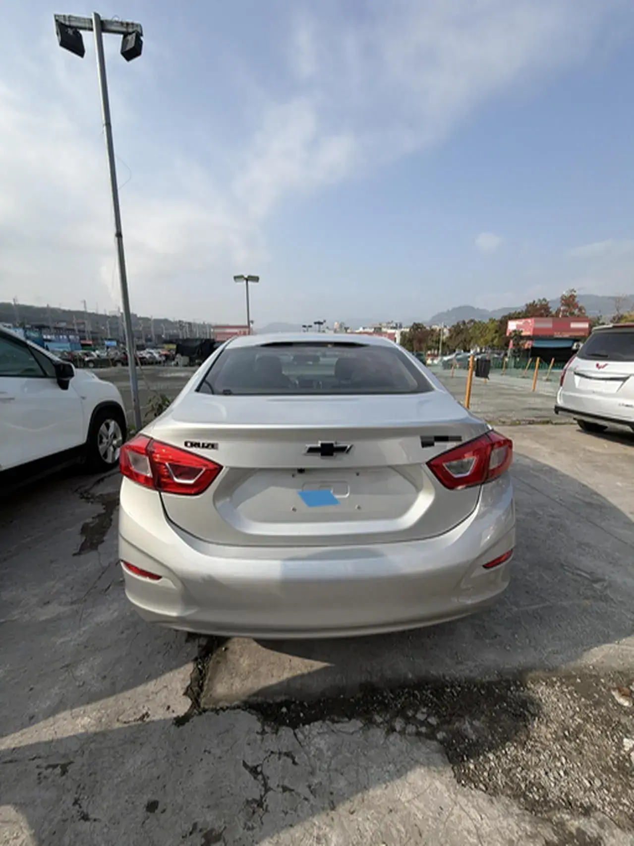 2018 CHEVROLET CRUZE thumbnail 4