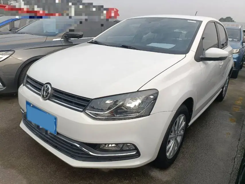 2018 VOLKSWAGEN POLO view 1