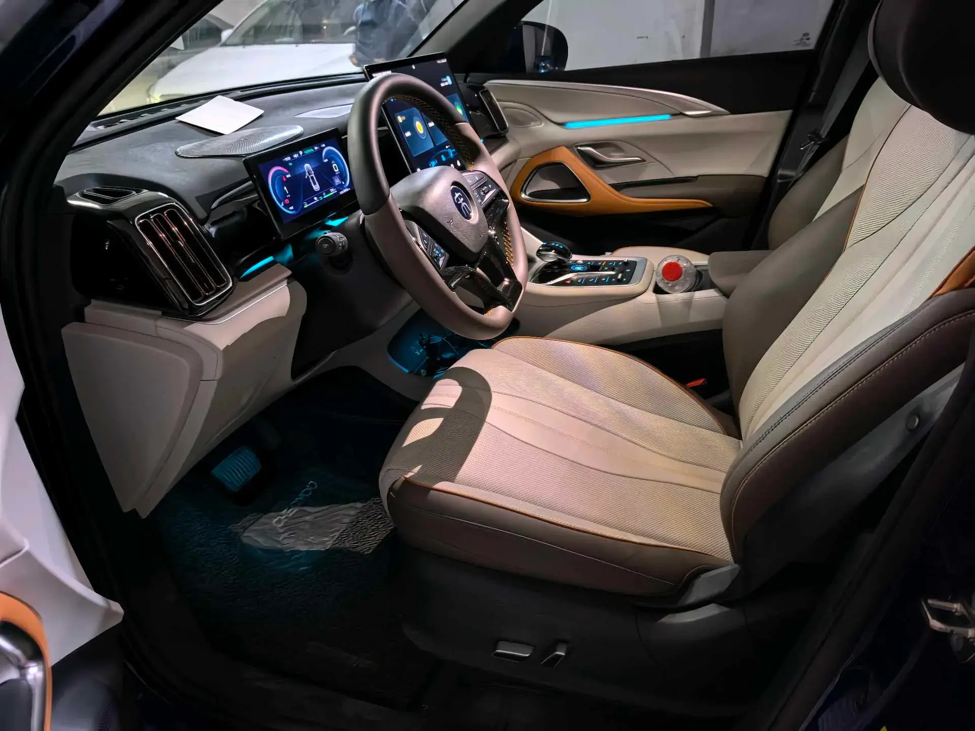 2022 BYD SONG thumbnail 4