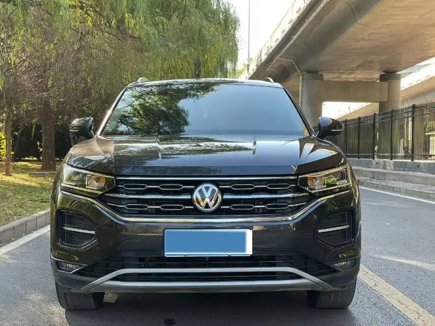 2019 VOLKSWAGEN TAYRON thumbnail 2