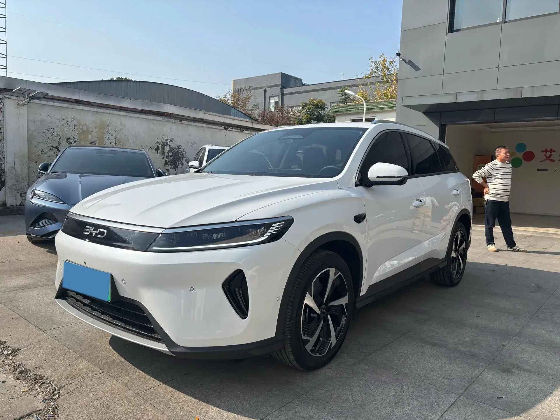 2025 BYD SEA view 1