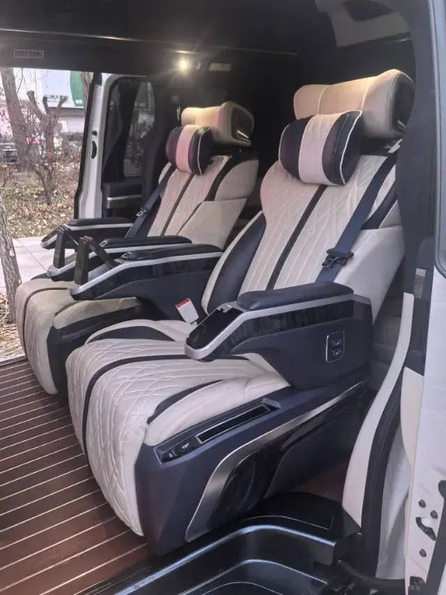 2021 GAC TRUMPCHI thumbnail 4