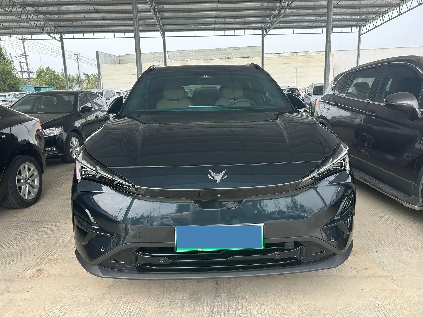 2025 ARCFOX ΑT5 thumbnail 2