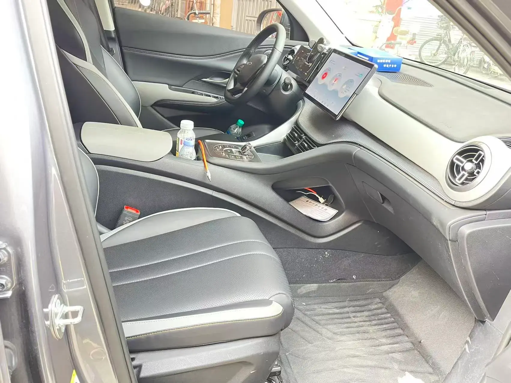 2025 BYD SEA thumbnail 4