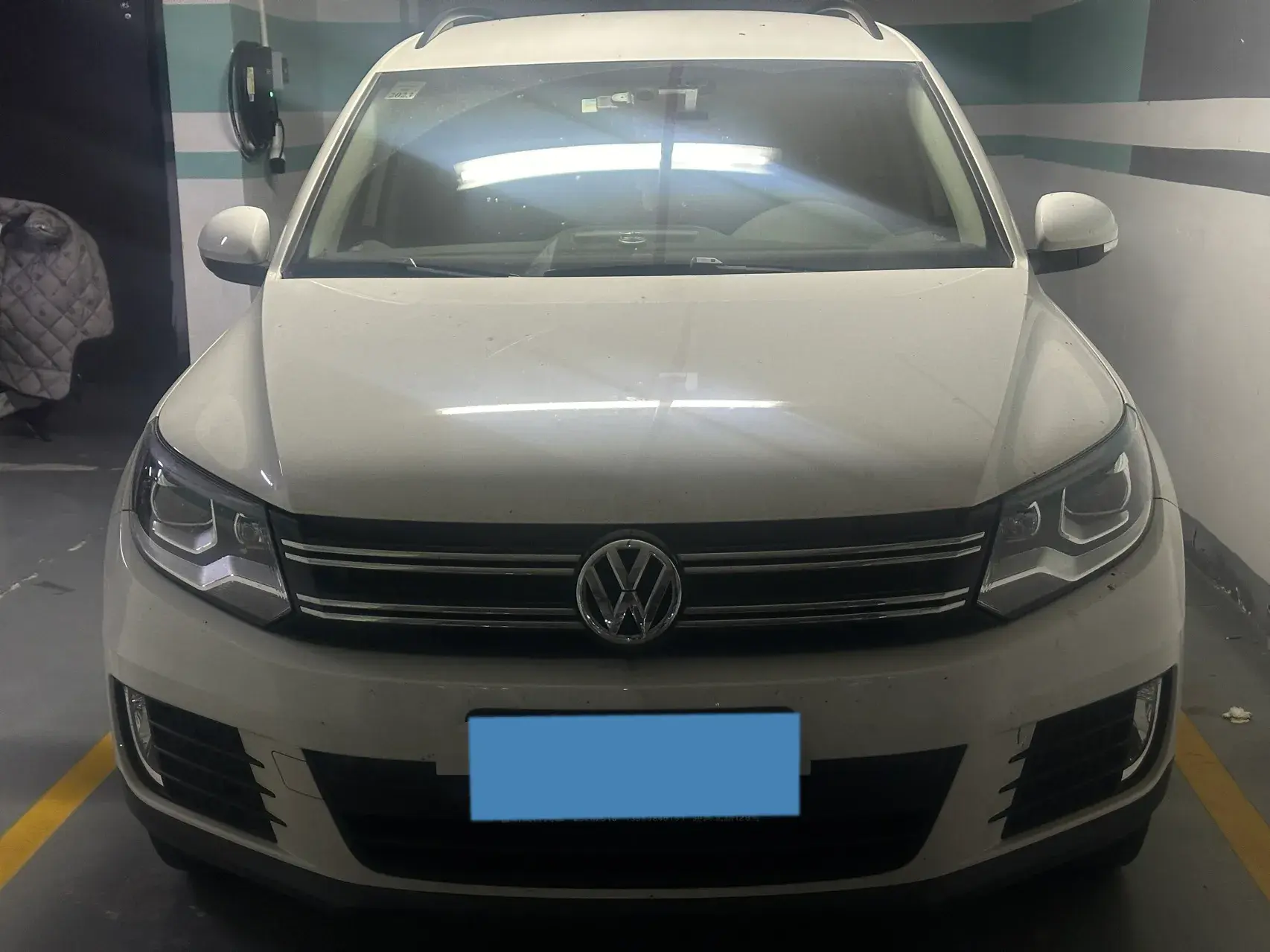 2017 VOLKSWAGEN TIGUAN thumbnail 2