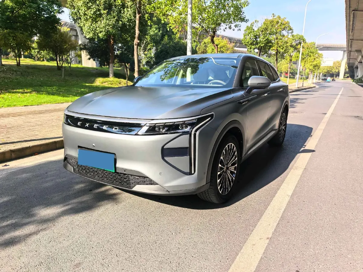2025 Exceed RX C-DM 1.5T 156HP L4 3DHT PHEV 34.46KWH,autocango,china used car exporter,china ev exporter,chinese used car exporter,chinese used ev exporter