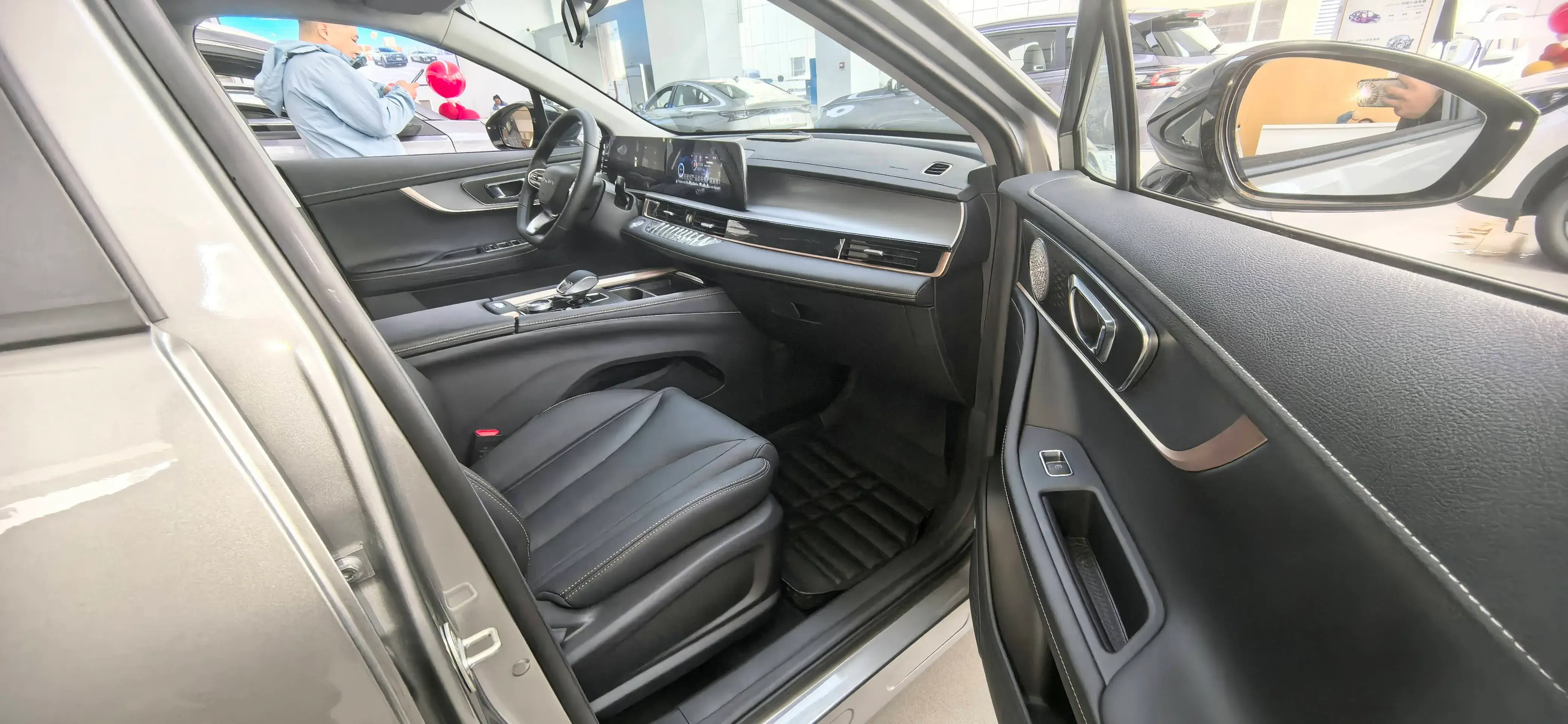 2025 CHERY TIGGO thumbnail 3