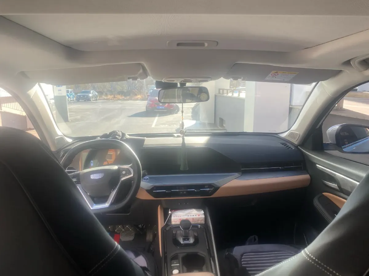 2024 Geely OkavangoPRO 1.5T 181HP L4 7DCT,autocango,china used car exporter,china ev exporter,chinese used car exporter,chinese used ev exporter