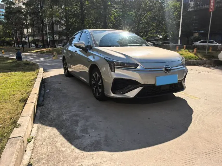 2020 AION S thumbnail 3