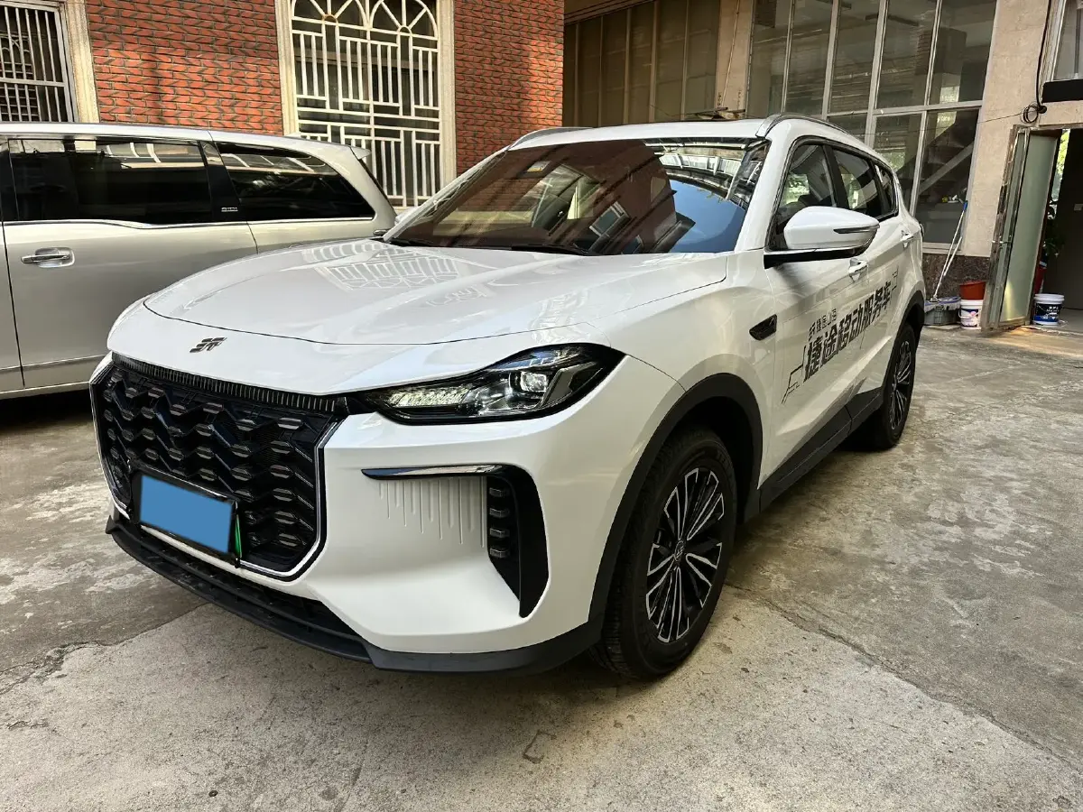 2024 Jetour X70 C-DM 1.5T 156HP L4 2DHT PHEV 19.43KWH