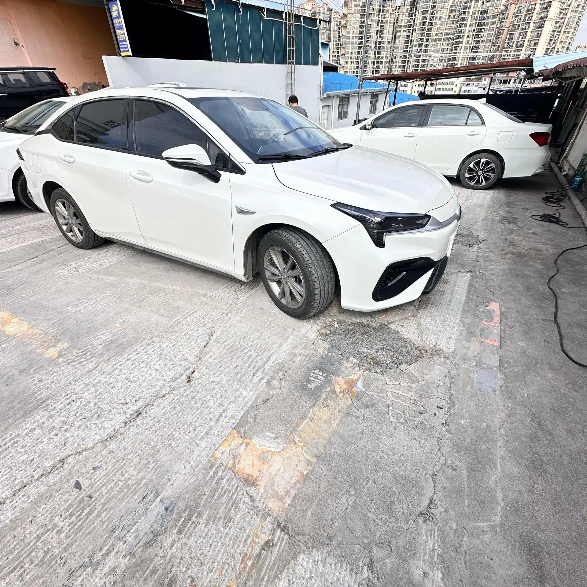 2023 AION S thumbnail 3