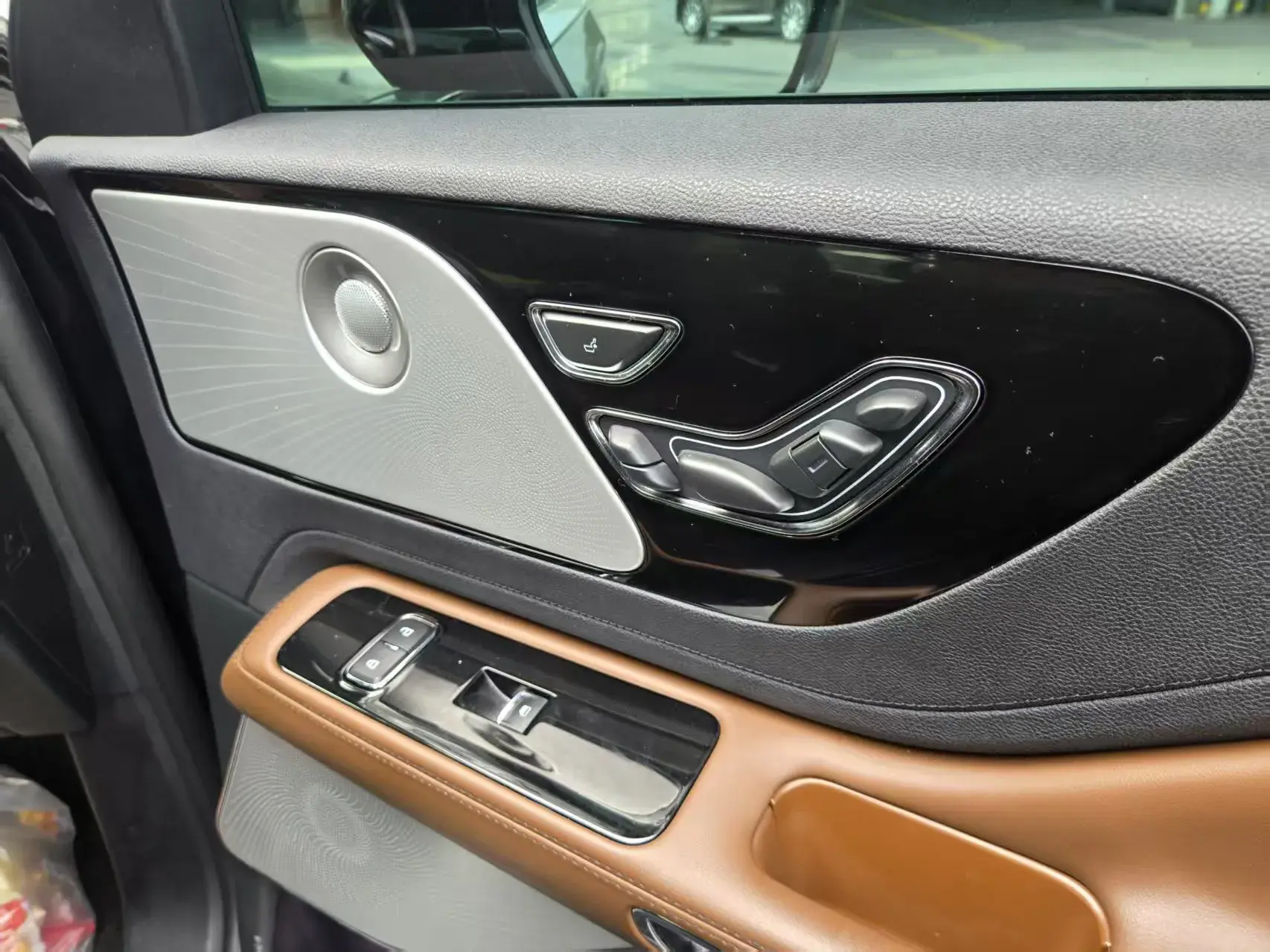 2021 LINCOLN AVIATOR thumbnail 2