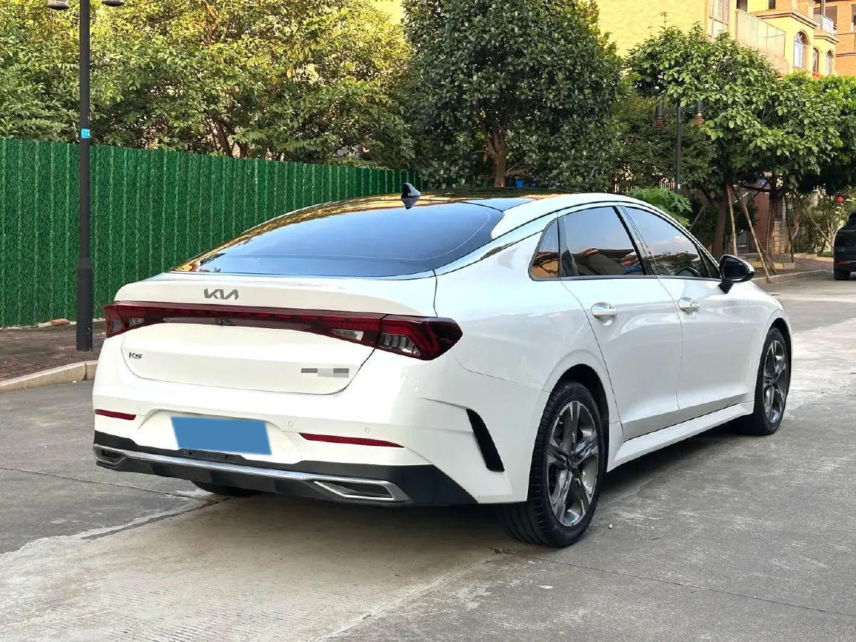 2021 Kia K5 2.0T 240HP L4 8AT,autocango,china used car exporter,china ev exporter,chinese used car exporter,chinese used ev exporter