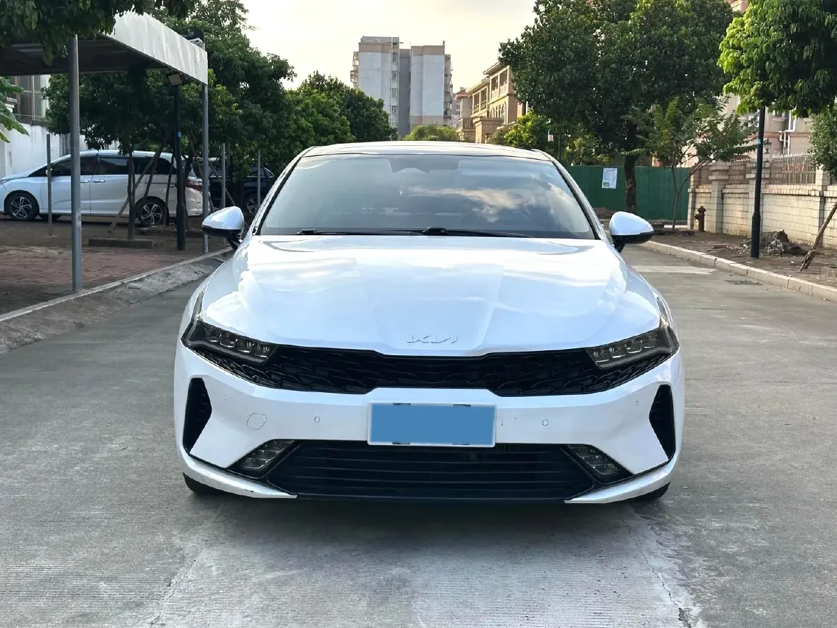2021 Kia K5 2.0T 240HP L4 8AT,autocango,china used car exporter,china ev exporter,chinese used car exporter,chinese used ev exporter