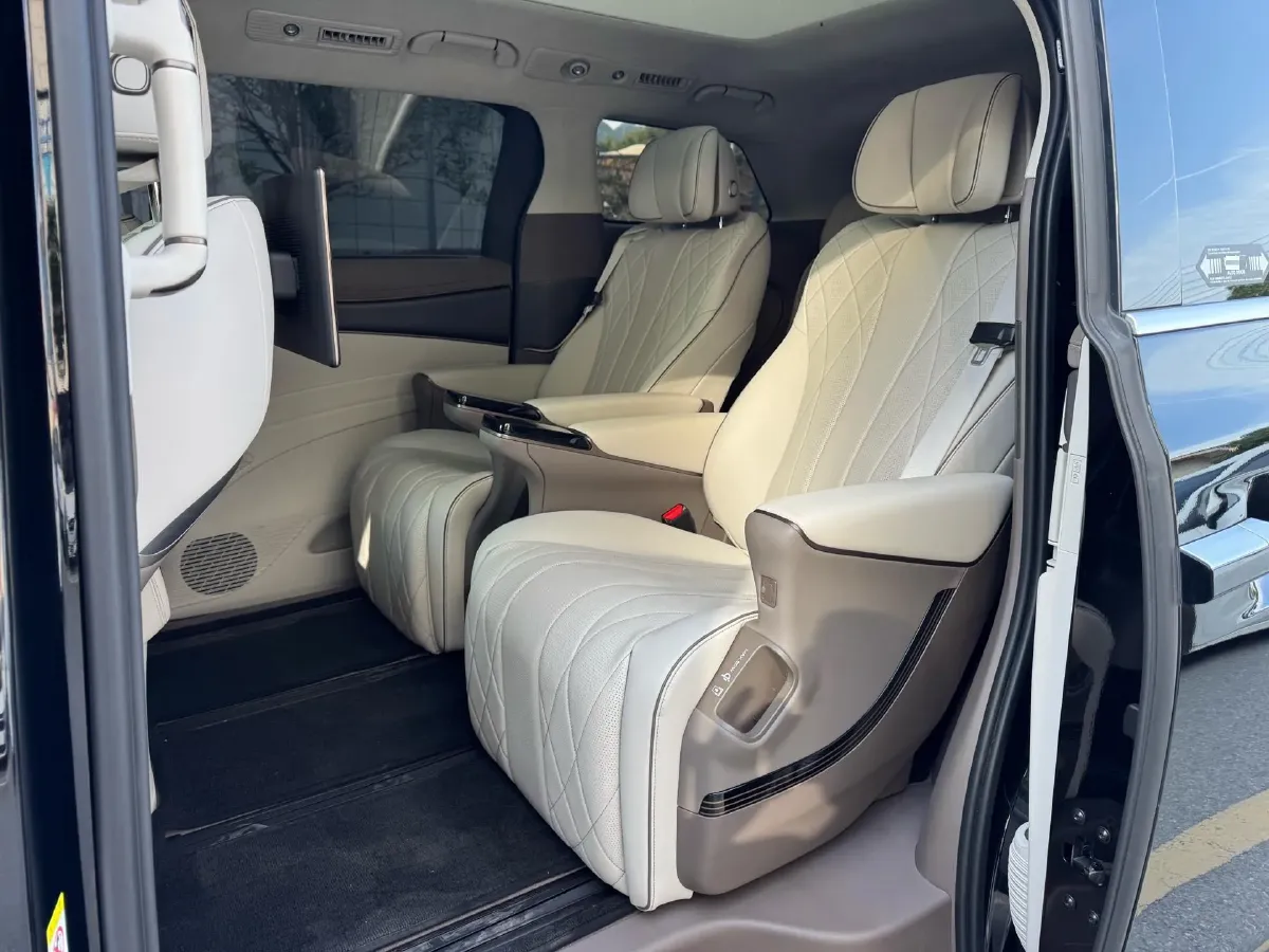 2023 Denza N8 1.5T 139HP L4 E-CVT PHEV 45.8KWH,autocango,china used car exporter,china ev exporter,chinese used car exporter,chinese used ev exporter