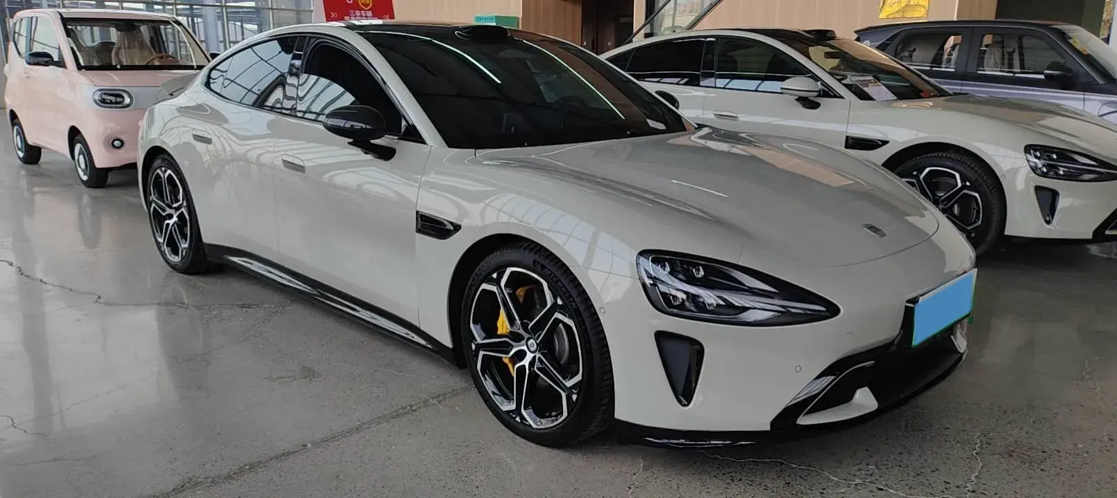 2024 MI SU7 thumbnail 2