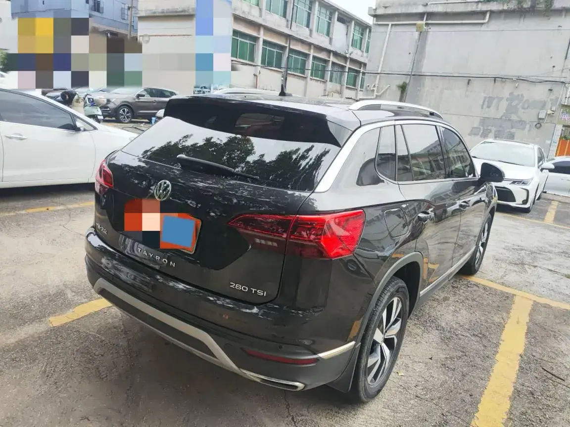 2021 VOLKSWAGEN TAYRON thumbnail 2