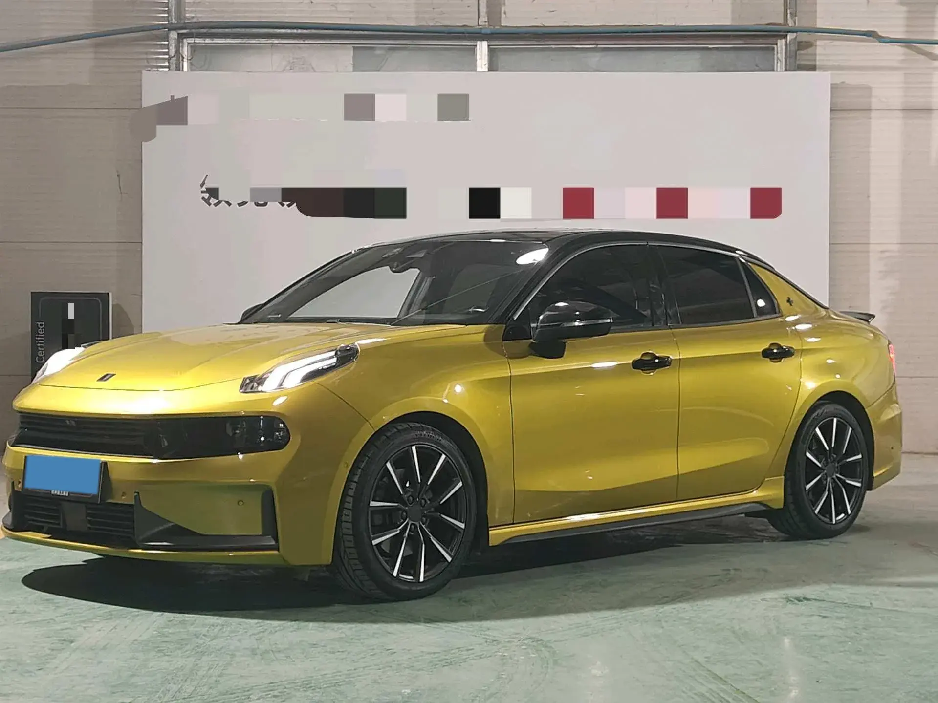 2019 LYNK&CO 03 view 1