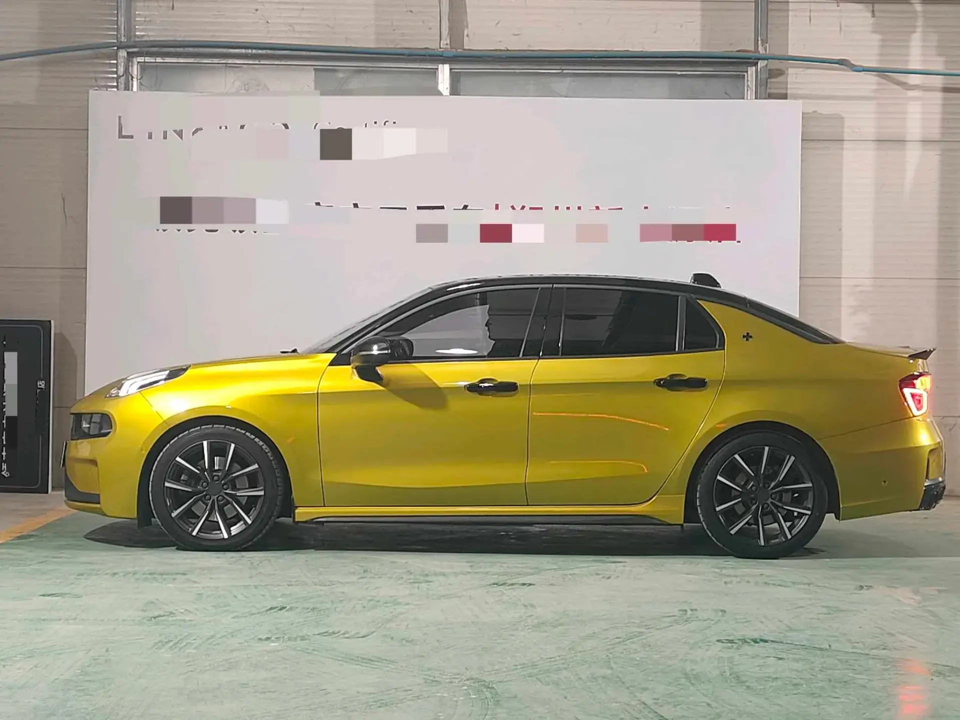 2019 LYNK&CO 03 thumbnail 2