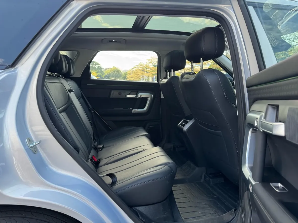 2023 Chery Exploration 06 1.6T 197HP L4 7DCT,autocango,china used car exporter,china ev exporter,chinese used car exporter,chinese used ev exporter